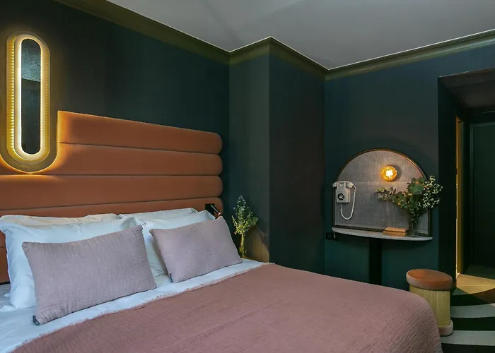 La Planque Hotel Parigi